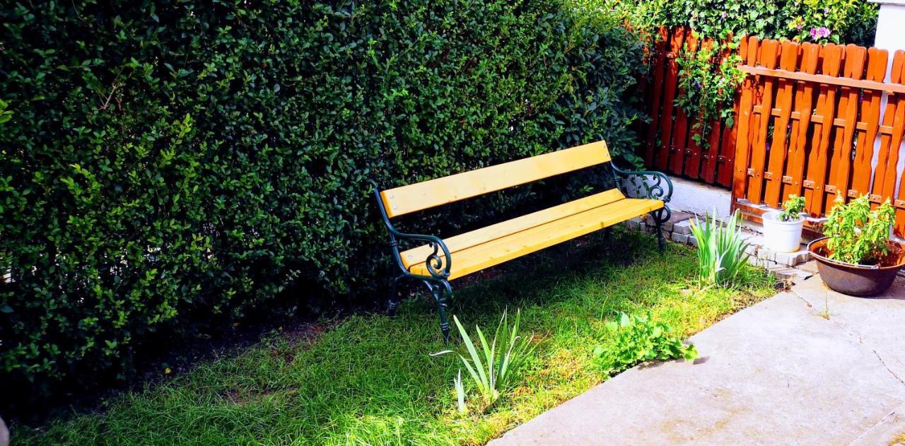 Arvalanyhaj Home Apartman Herceghalom Dış mekan fotoğraf